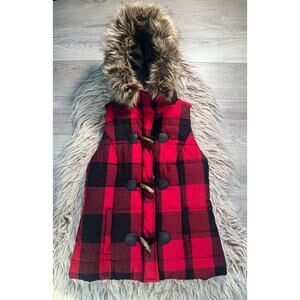 Maurice’s women’s  red & black puffer vest with fur hood